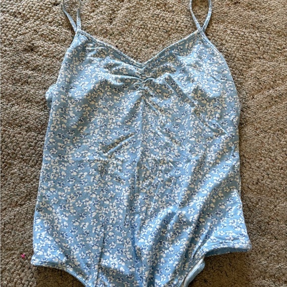 PacSun Tops - PacSun Blue Floral Bodysuit